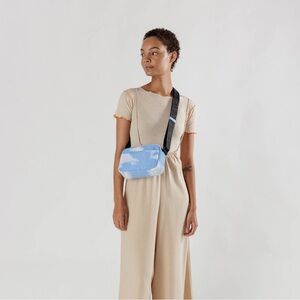 Baggu Camera Crossbody
